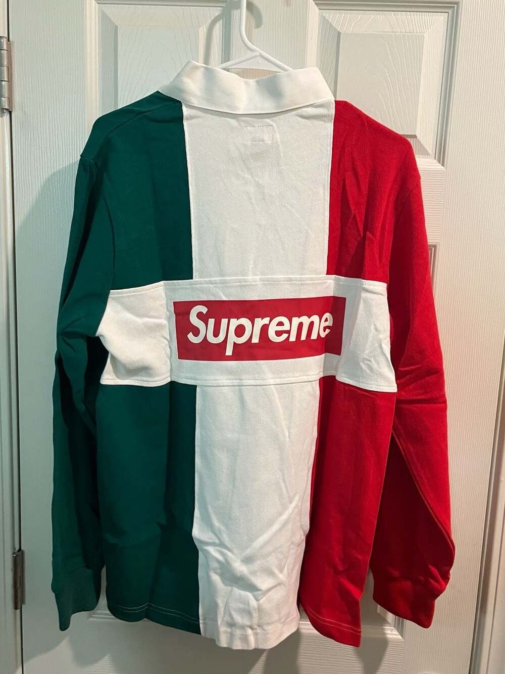 Authentic Supreme rugby shirt Supreme...